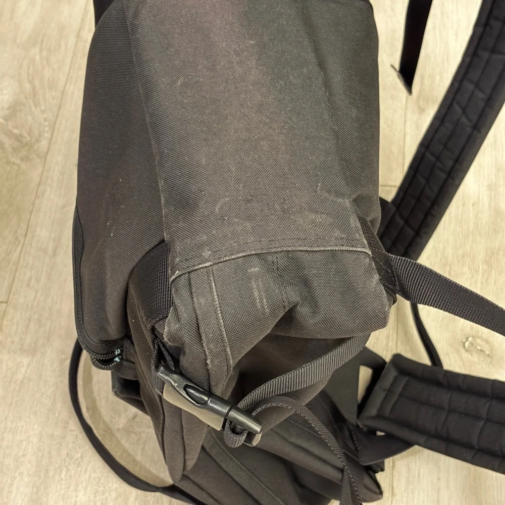 Porter Union Backpack - Picture 4 of 6